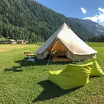 营地 Hobo 库马约尔